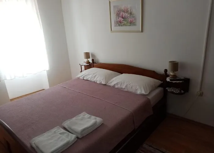 Apartments Ivanis