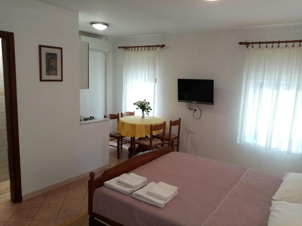 Apartment Ivanis *
